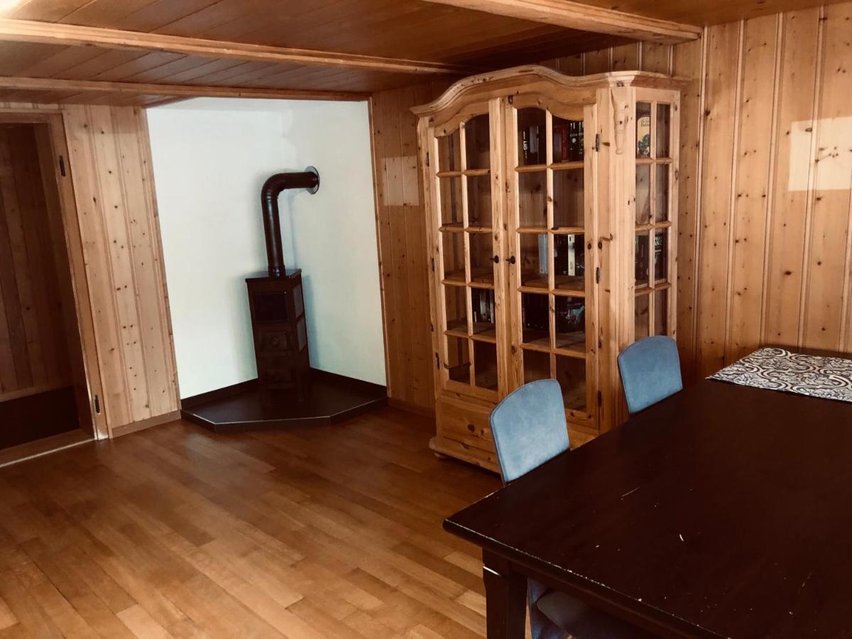 Gemuetliches Zuhause Mit Ausblick Apartment Wilderswil Ngoại thất bức ảnh